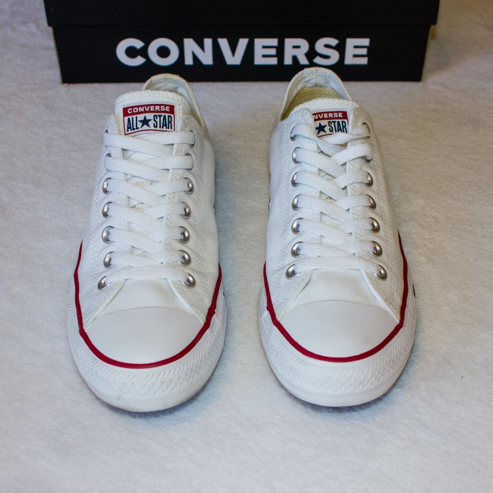 Optical White Converse Chuck Taylor All Star Low Top M8.5 W10.5